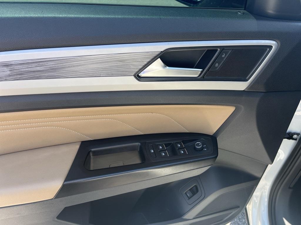 used 2021 Volkswagen Atlas Cross Sport car, priced at $22,999