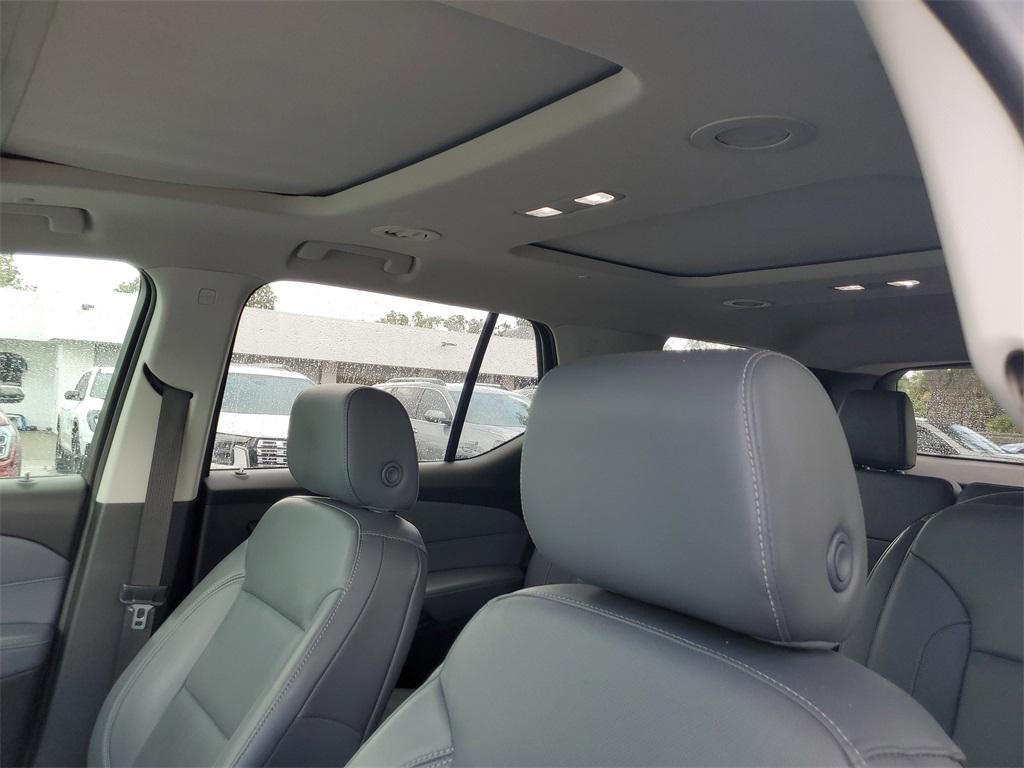 used 2019 Chevrolet Traverse car, priced at $25,899