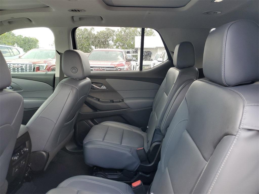 used 2019 Chevrolet Traverse car, priced at $25,899