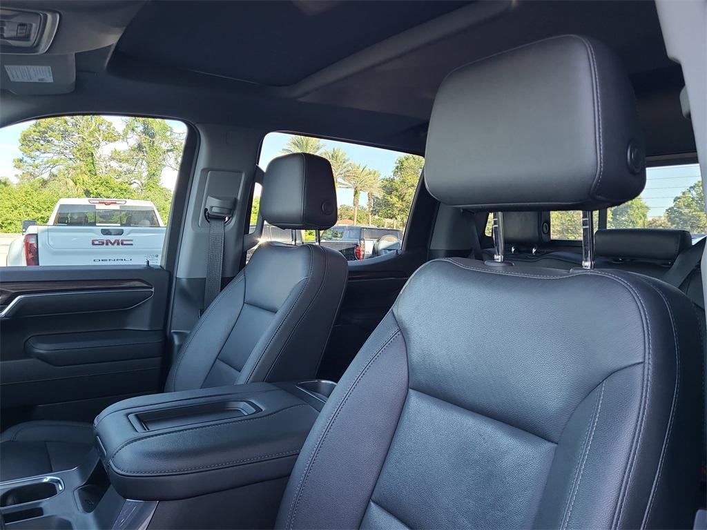 used 2022 Chevrolet Silverado 1500 car, priced at $47,499