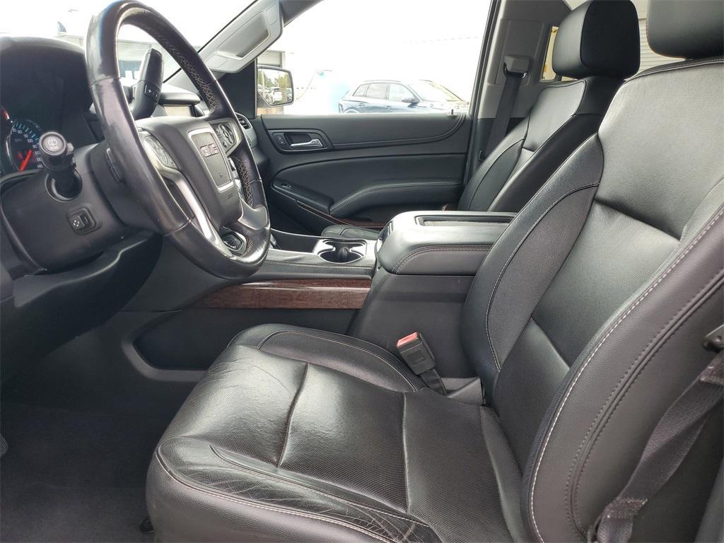 used 2019 GMC Yukon XL car, priced at $25,899