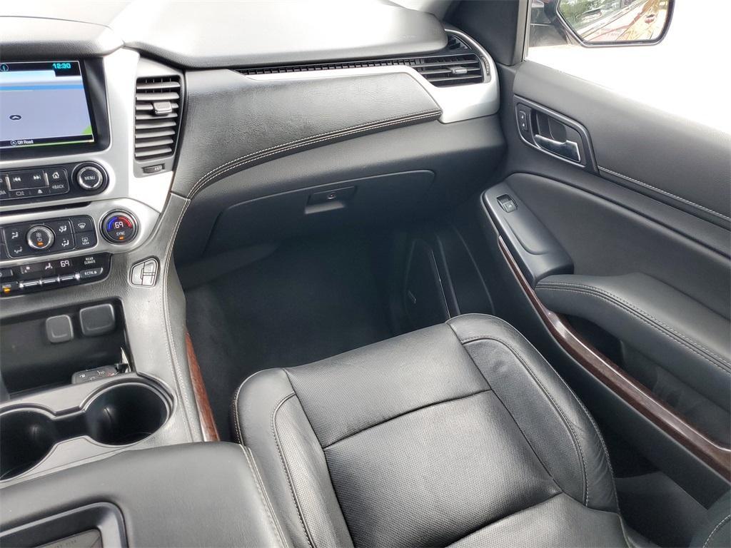 used 2019 GMC Yukon XL car, priced at $25,899