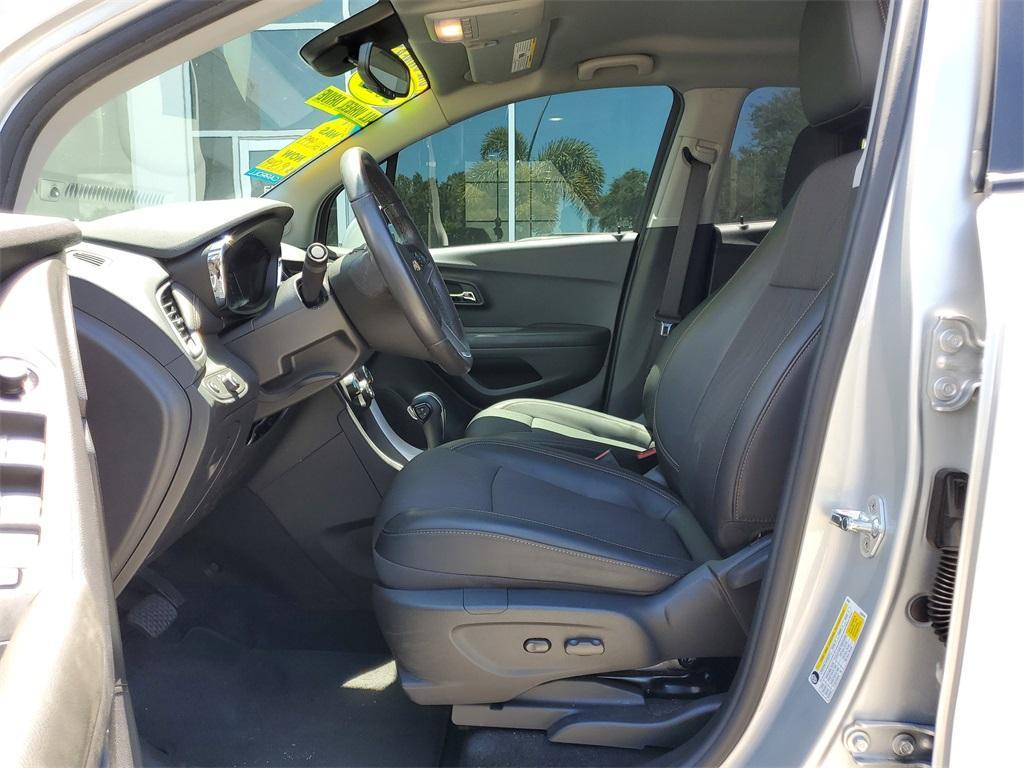 used 2022 Chevrolet Trax car, priced at $17,799