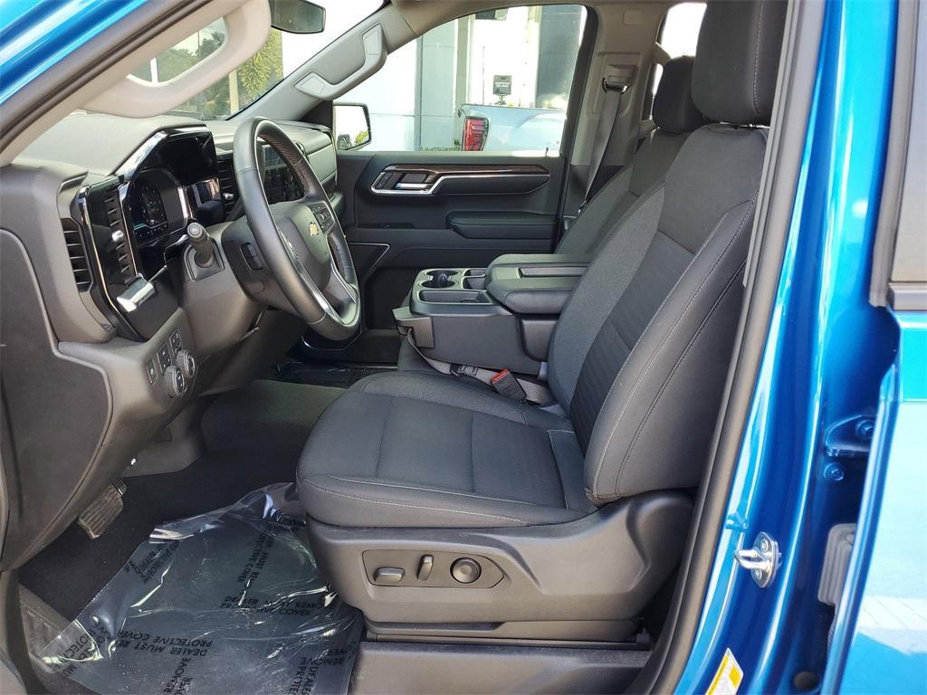 used 2024 Chevrolet Silverado 1500 car, priced at $38,899