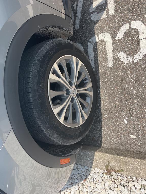 used 2023 Buick Envision car