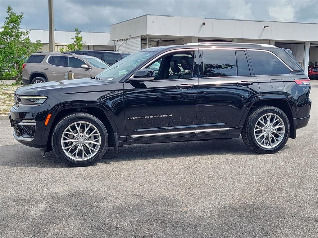 used 2022 Jeep Grand Cherokee car, priced at $39,499