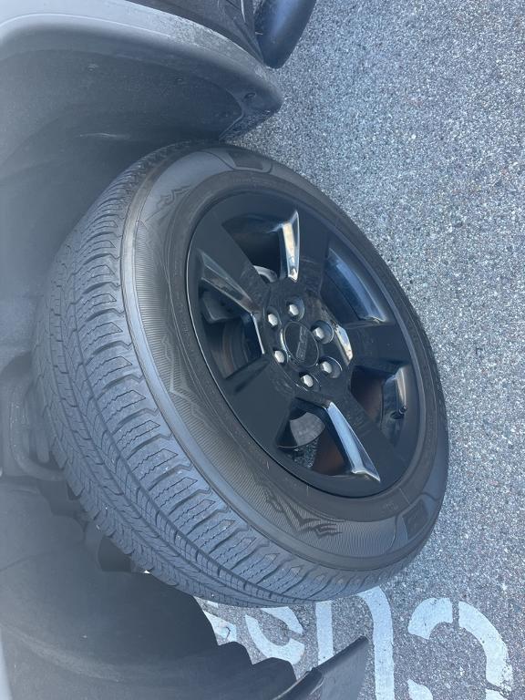used 2018 GMC Sierra 1500 car, priced at $22,999