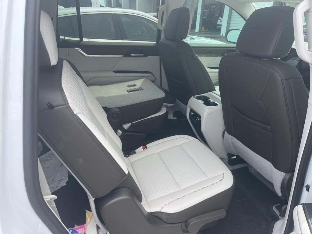 used 2024 GMC Acadia car, priced at $54,999