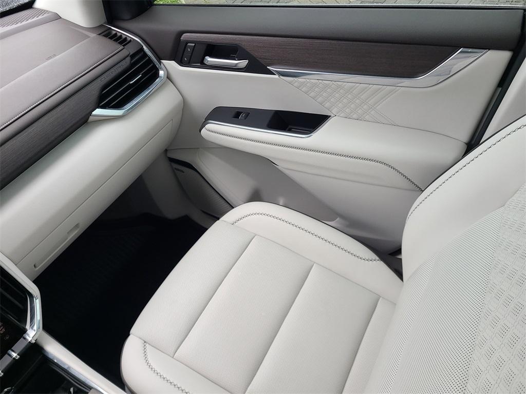 used 2024 GMC Acadia car, priced at $54,399