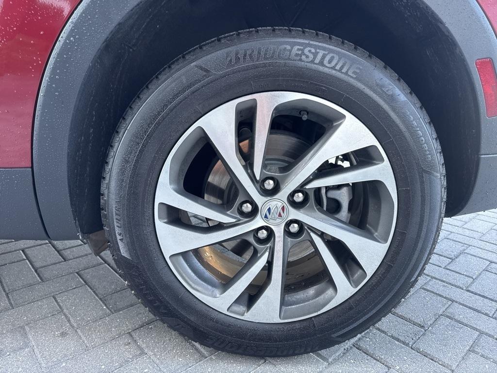 used 2022 Buick Envision car, priced at $22,999