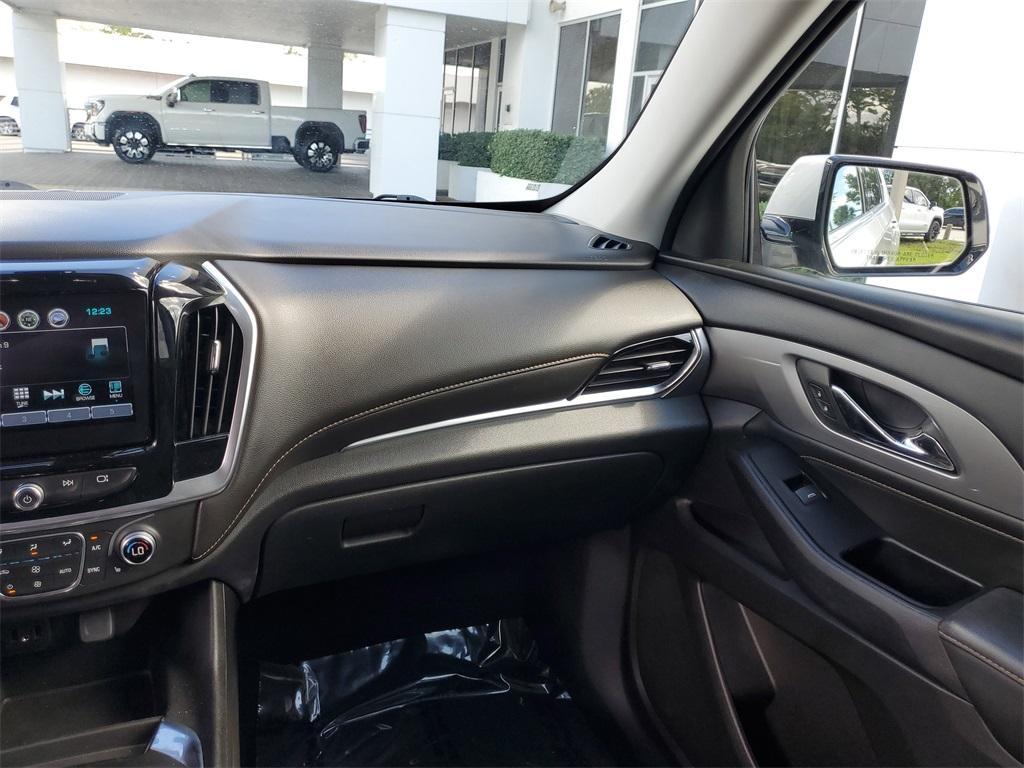 used 2019 Chevrolet Traverse car, priced at $19,799