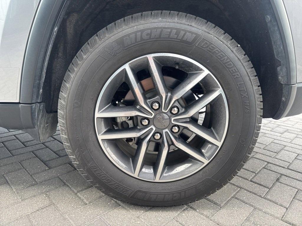 used 2019 Jeep Grand Cherokee car, priced at $19,899