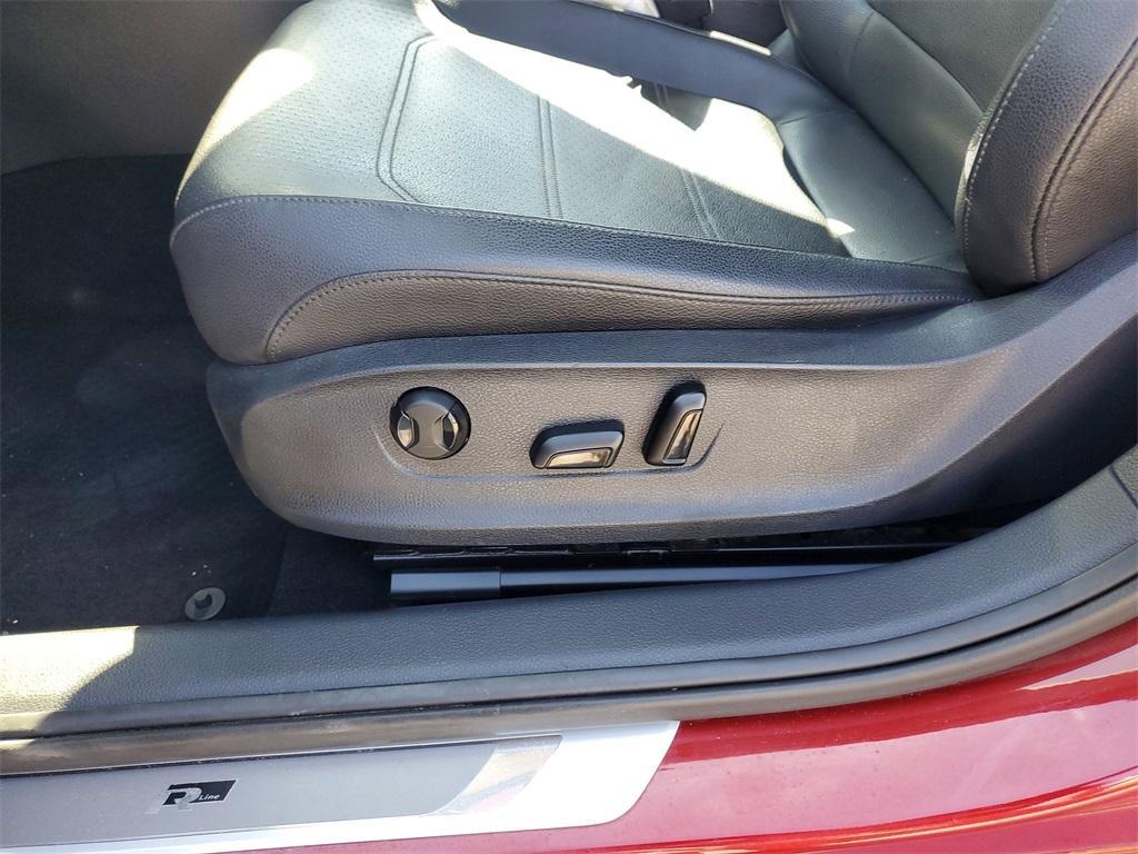 used 2016 Volkswagen Passat car, priced at $9,899
