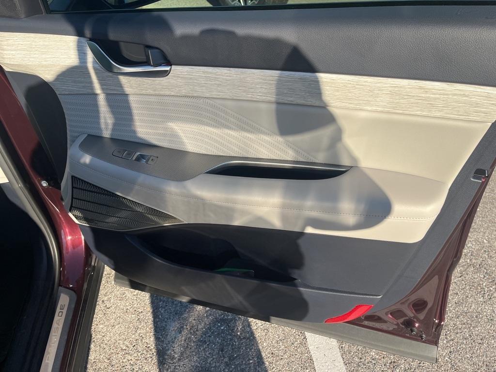 used 2024 Hyundai Palisade car, priced at $40,999