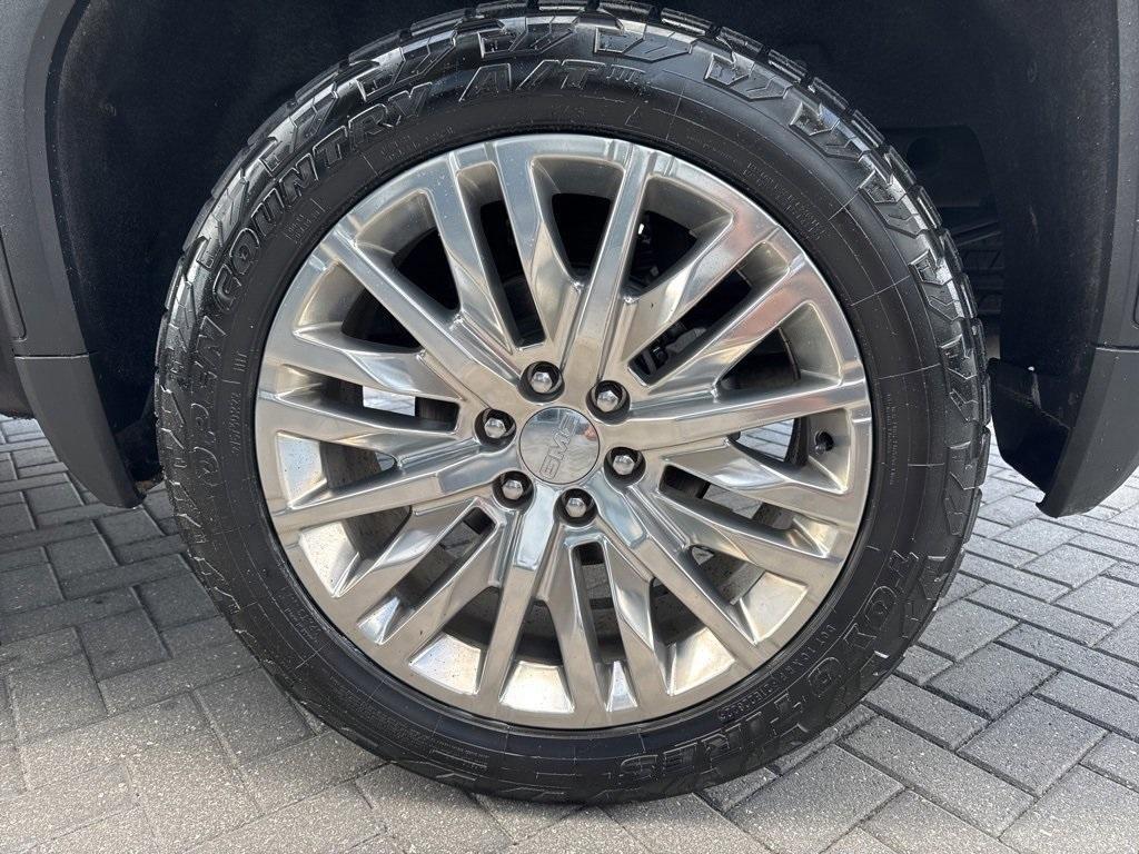 used 2019 GMC Sierra 1500 car, priced at $39,499