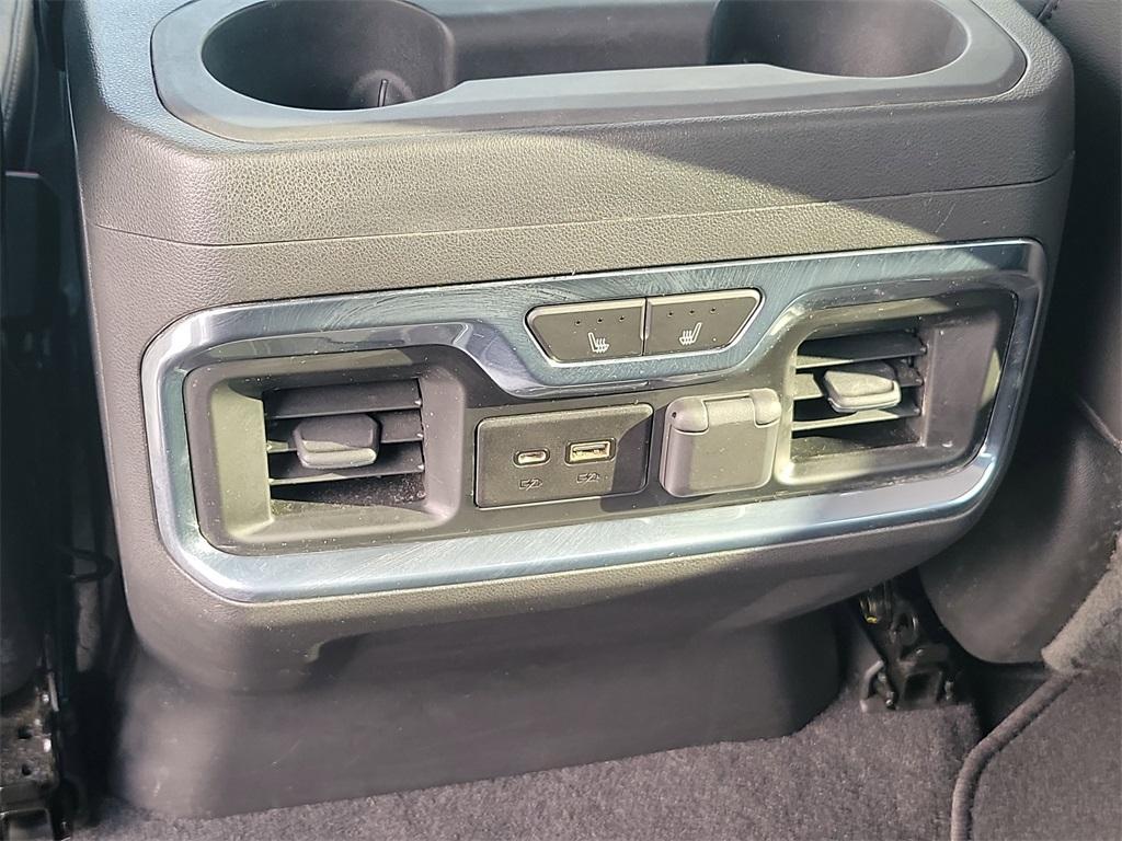 used 2020 GMC Sierra 1500 car, priced at $32,999