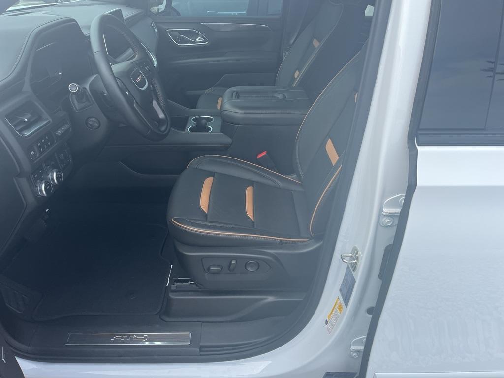 used 2024 GMC Yukon car, priced at $73,999