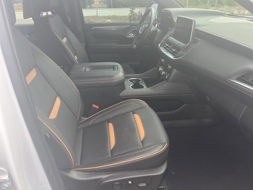 used 2024 GMC Yukon car, priced at $72,999