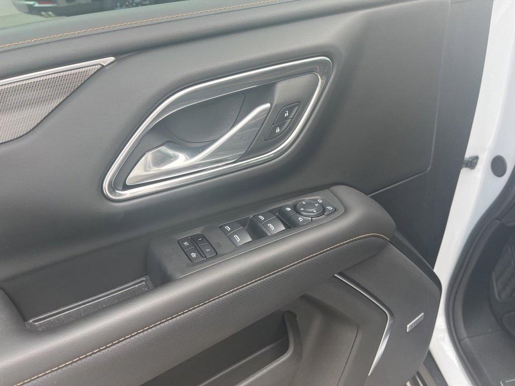used 2024 GMC Yukon car, priced at $72,999