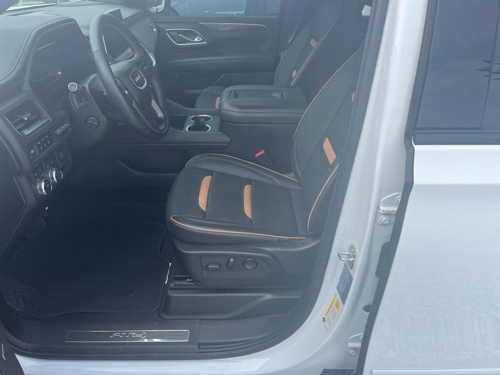used 2024 GMC Yukon car, priced at $72,999