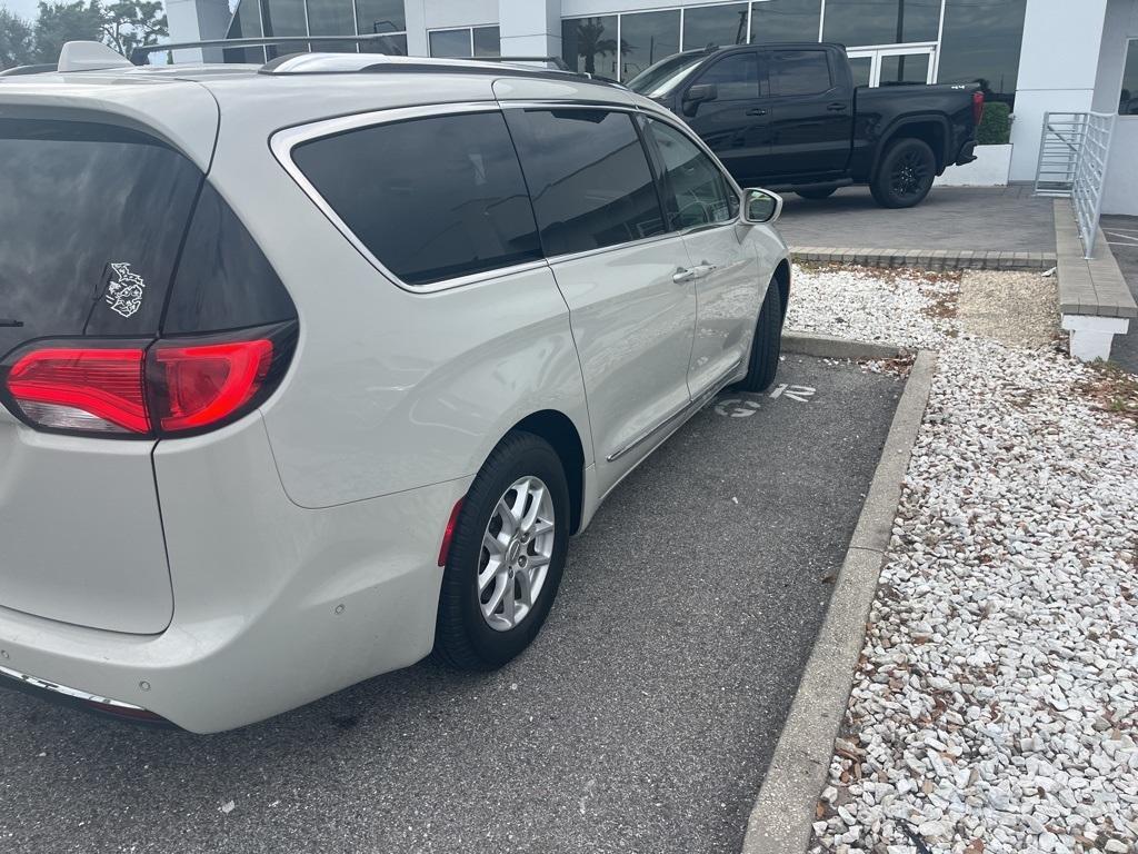 used 2020 Chrysler Pacifica car, priced at $16,999