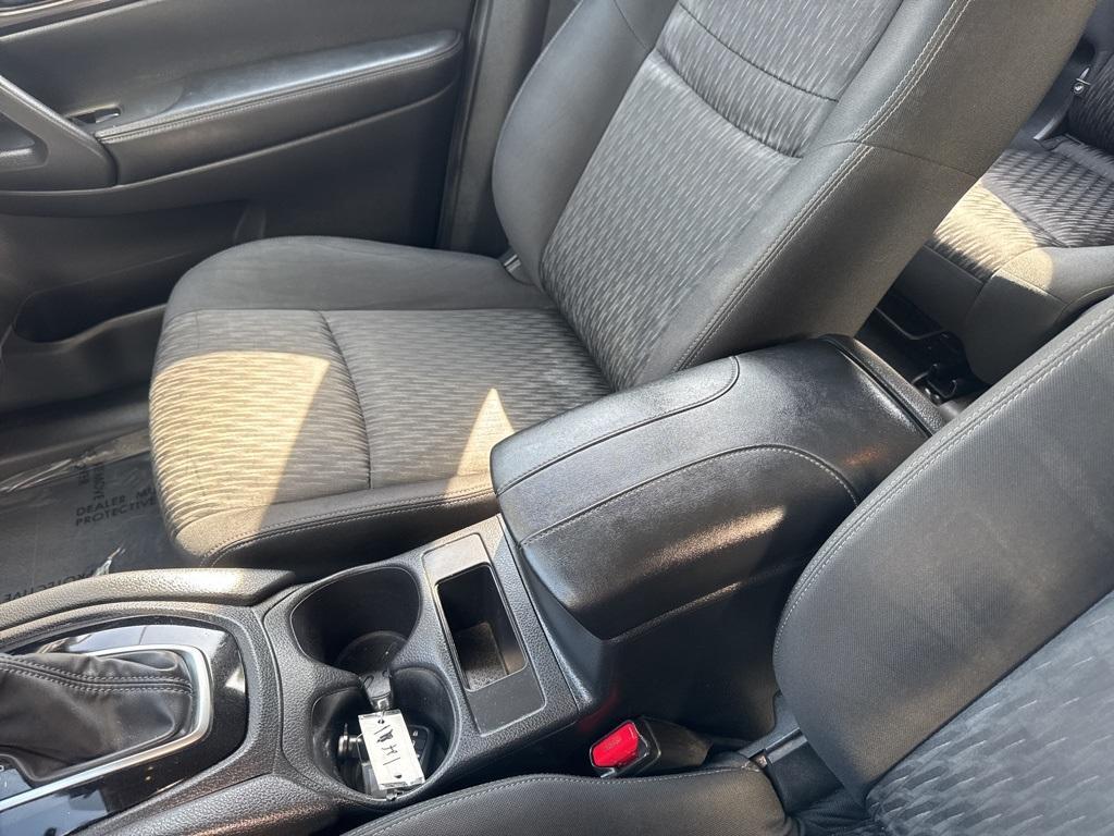 used 2020 Nissan Rogue car, priced at $14,399