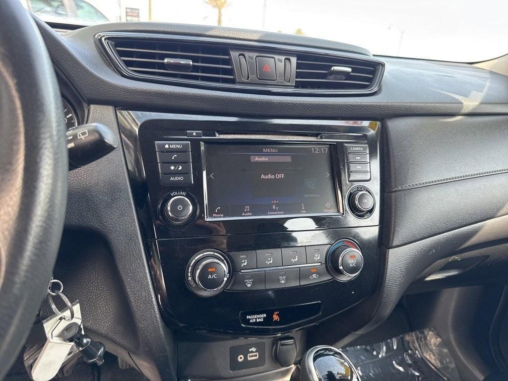 used 2020 Nissan Rogue car, priced at $13,999