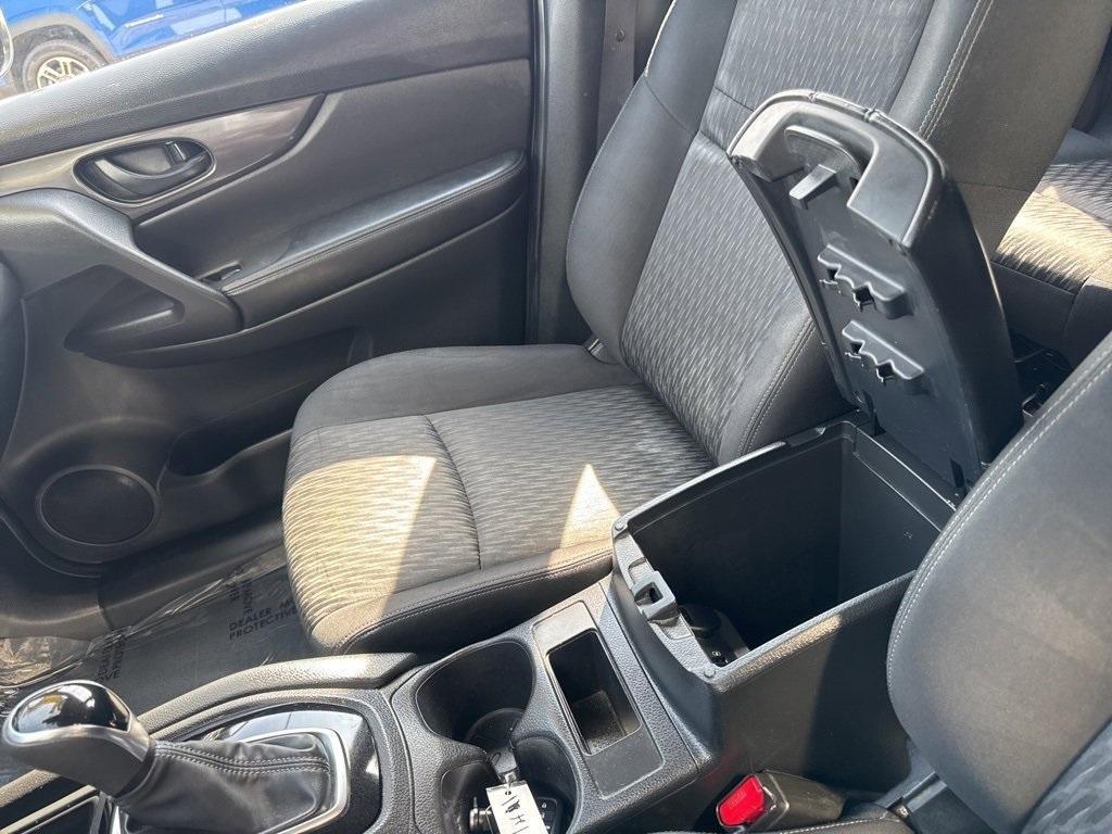 used 2020 Nissan Rogue car, priced at $13,799