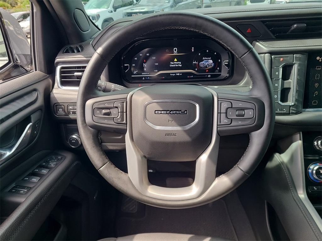 used 2023 GMC Yukon car, priced at $61,999