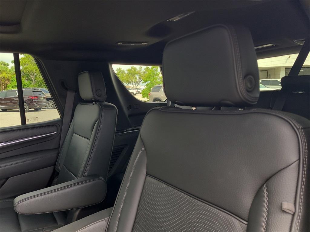 used 2023 GMC Yukon car, priced at $61,999