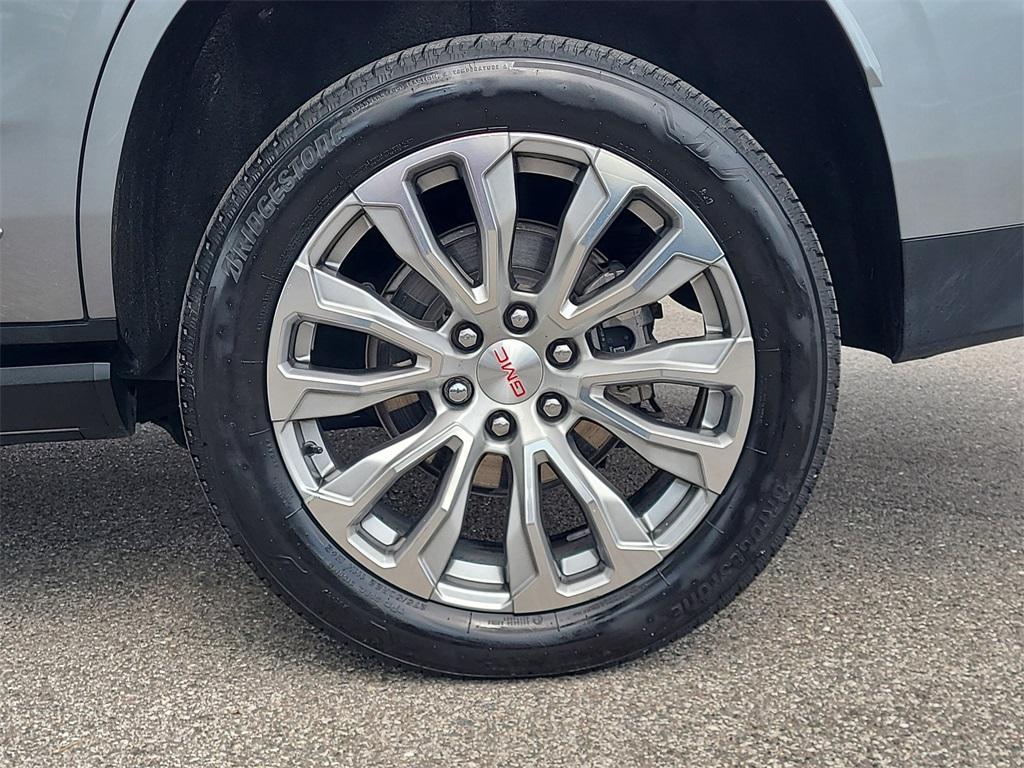 used 2023 GMC Yukon car, priced at $61,999