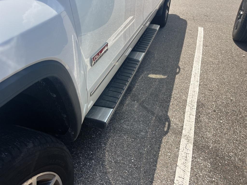 used 2014 GMC Sierra 1500 car, priced at $22,998