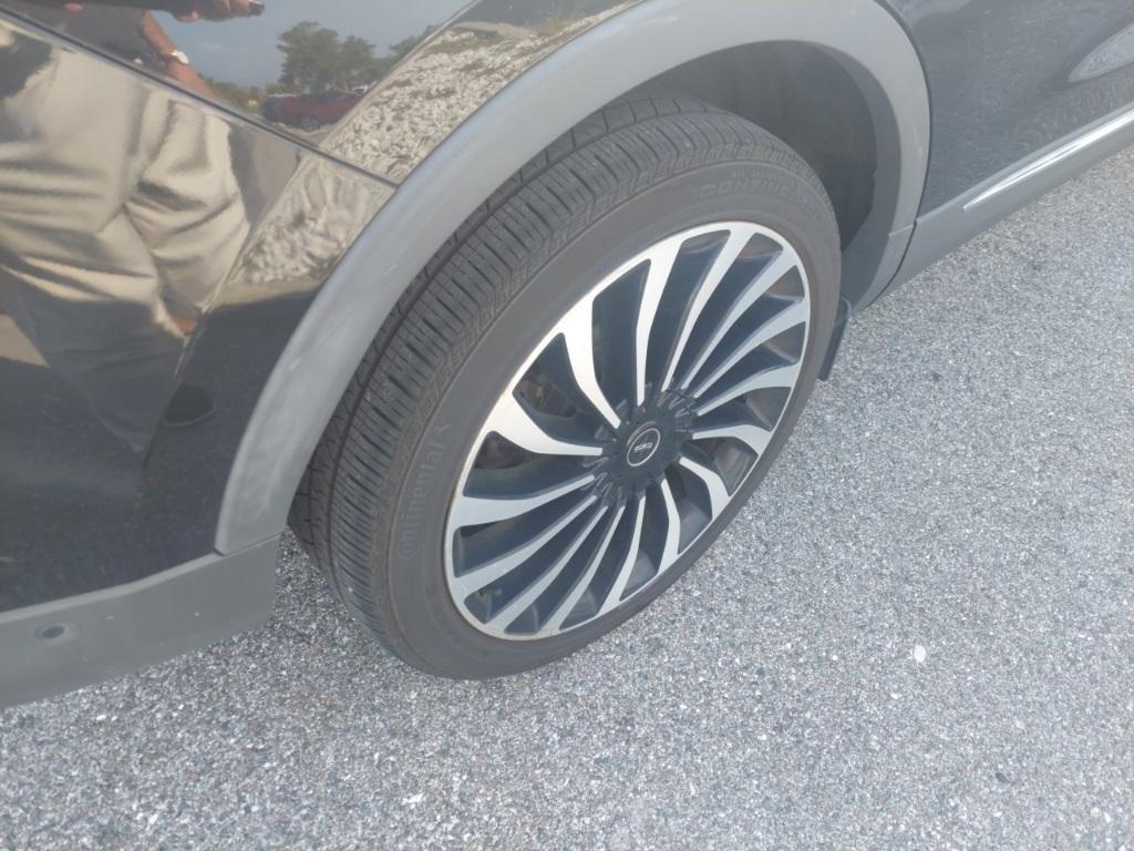 used 2020 Lincoln Nautilus car, priced at $28,999