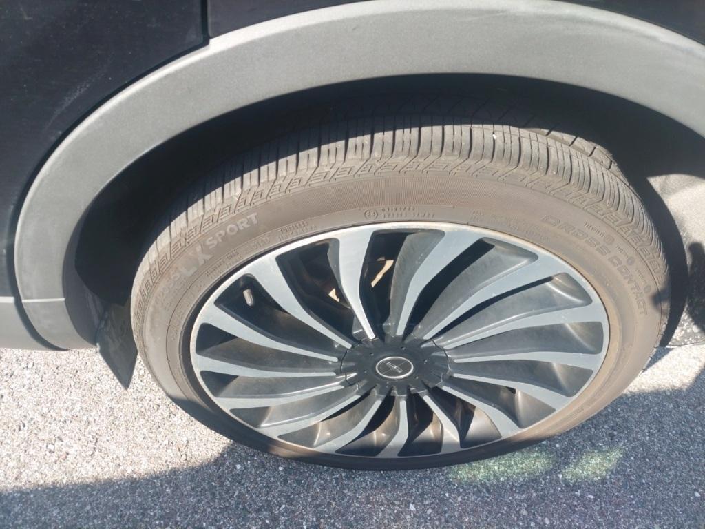 used 2020 Lincoln Nautilus car, priced at $28,999