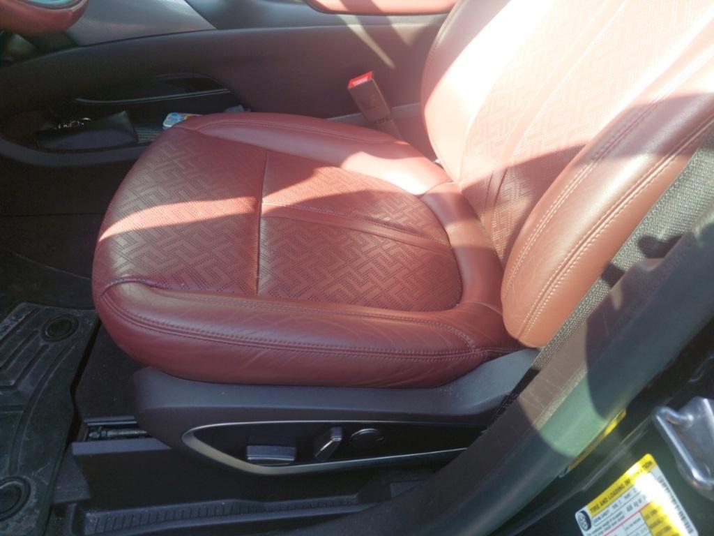 used 2020 Lincoln Nautilus car, priced at $28,999