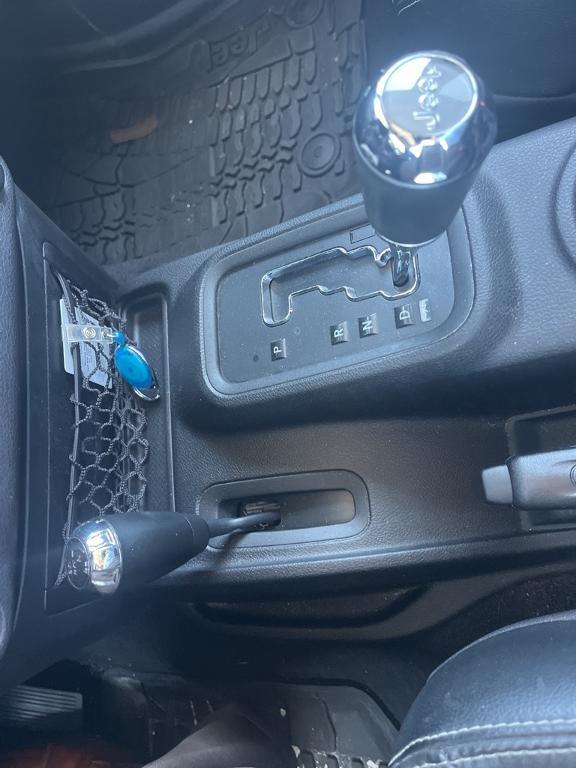 used 2015 Jeep Wrangler Unlimited car, priced at $16,999