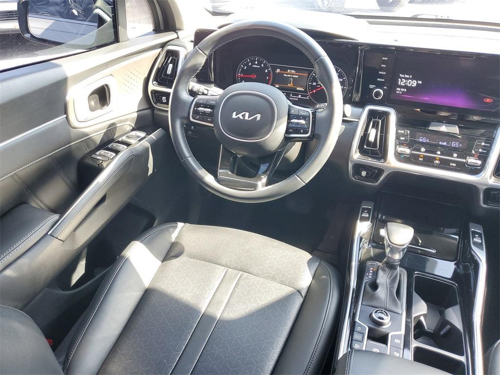 used 2022 Kia Sorento car, priced at $24,899