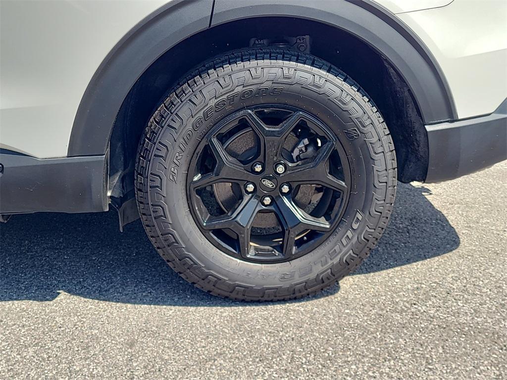used 2022 Ford Explorer car, priced at $37,999