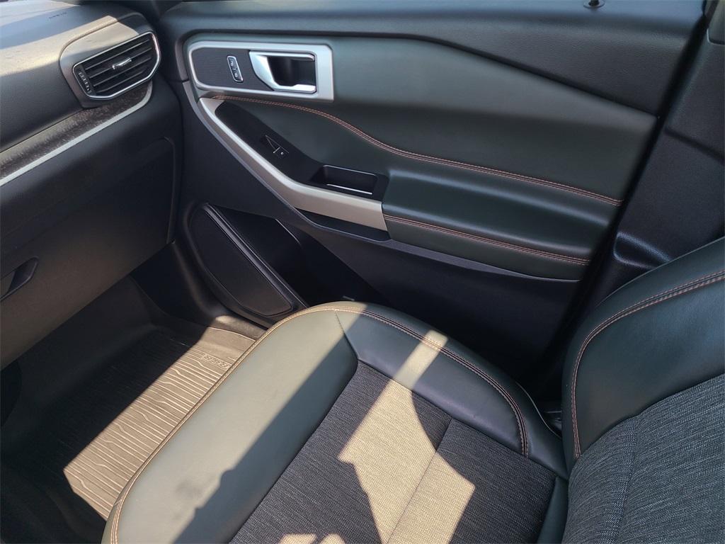 used 2022 Ford Explorer car, priced at $37,999