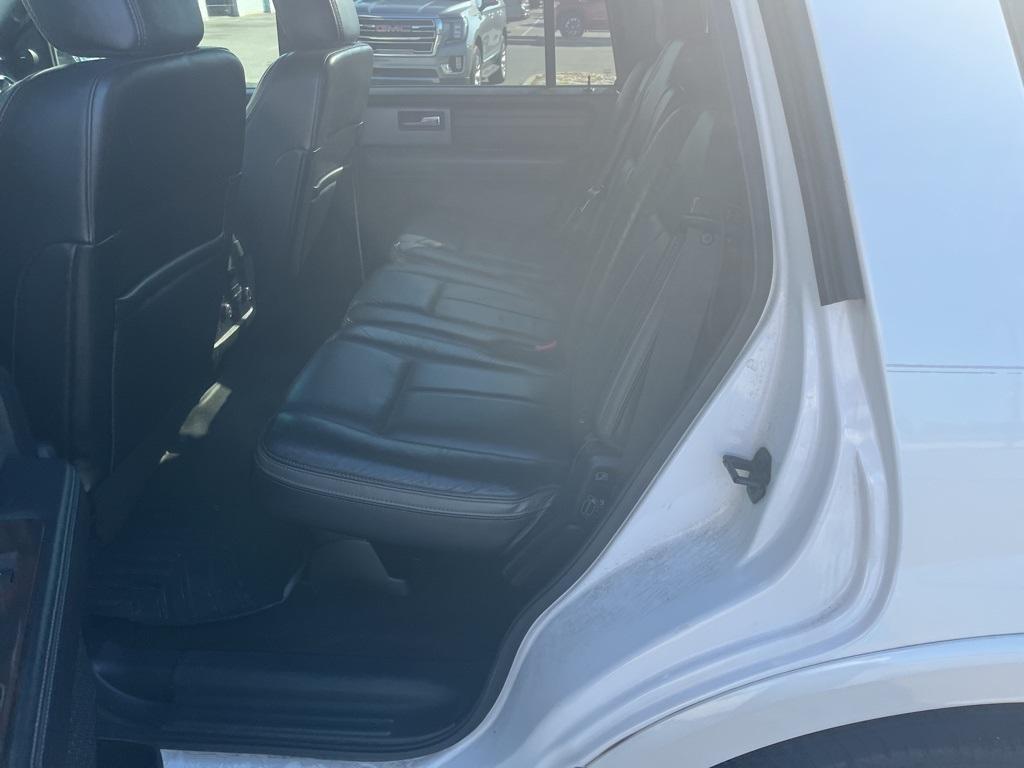 used 2017 Ford Expedition car