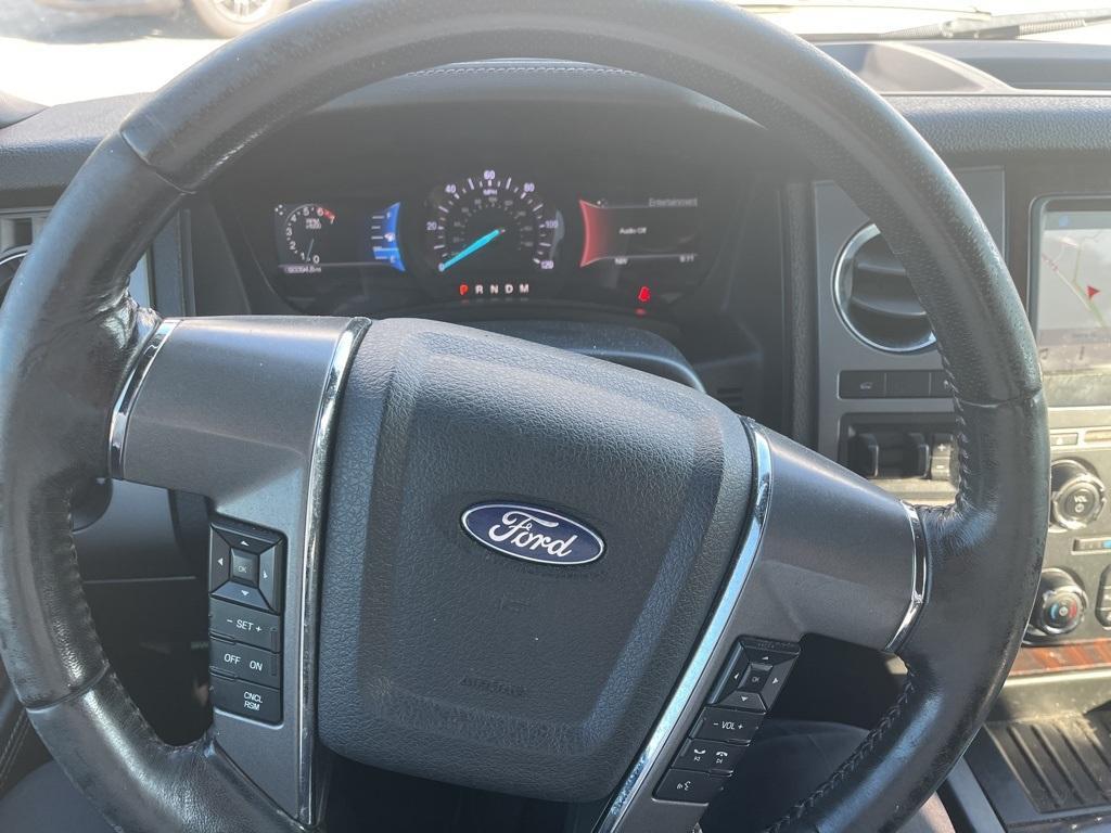 used 2017 Ford Expedition car