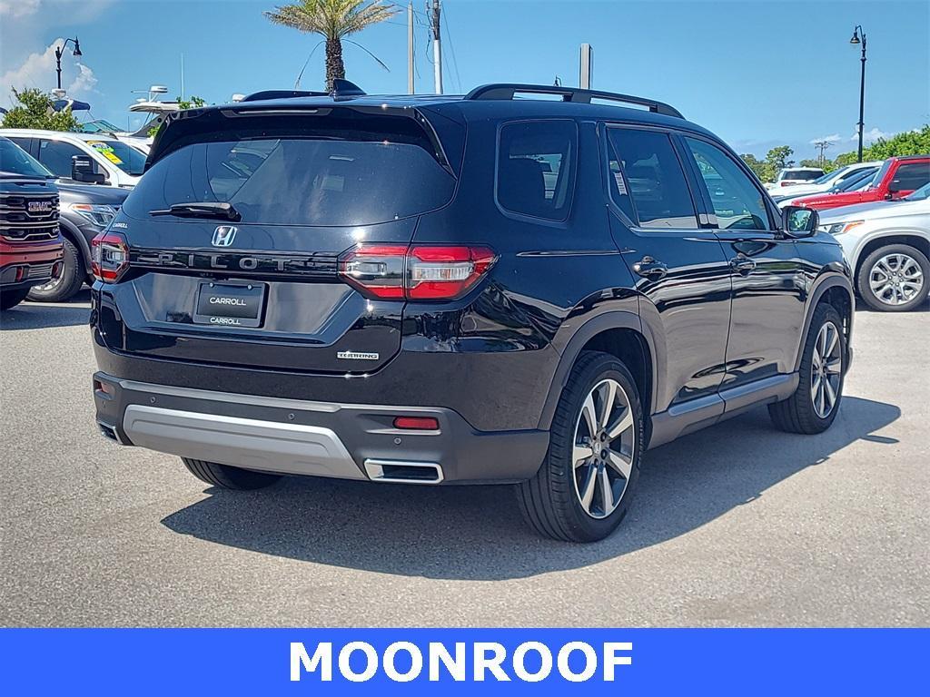 used 2023 Honda Pilot car, priced at $37,899