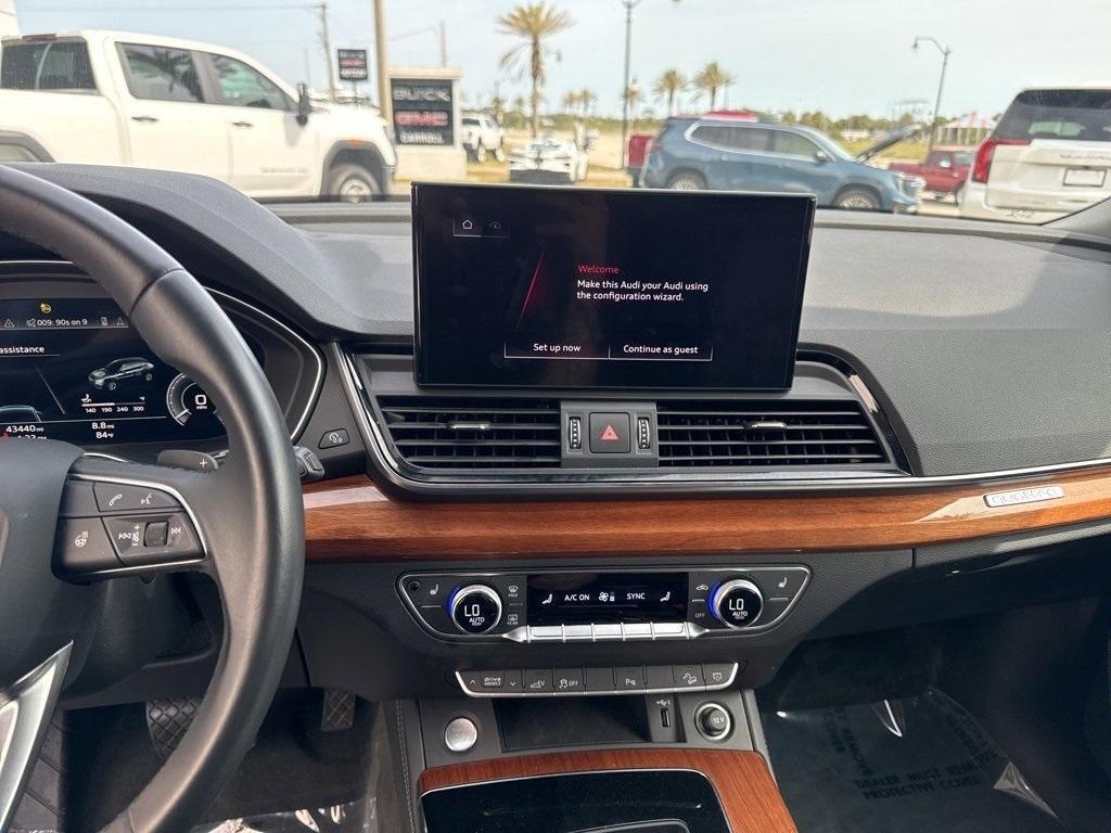 used 2021 Audi Q5 e car, priced at $28,999