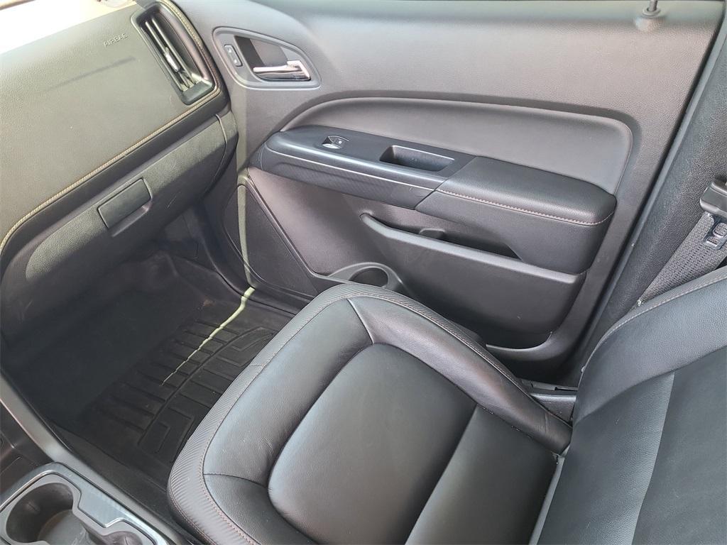 used 2021 GMC Canyon car, priced at $26,999