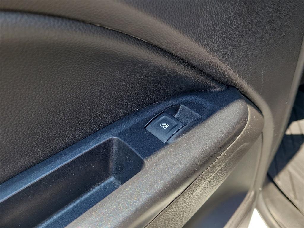 used 2021 GMC Canyon car, priced at $26,999