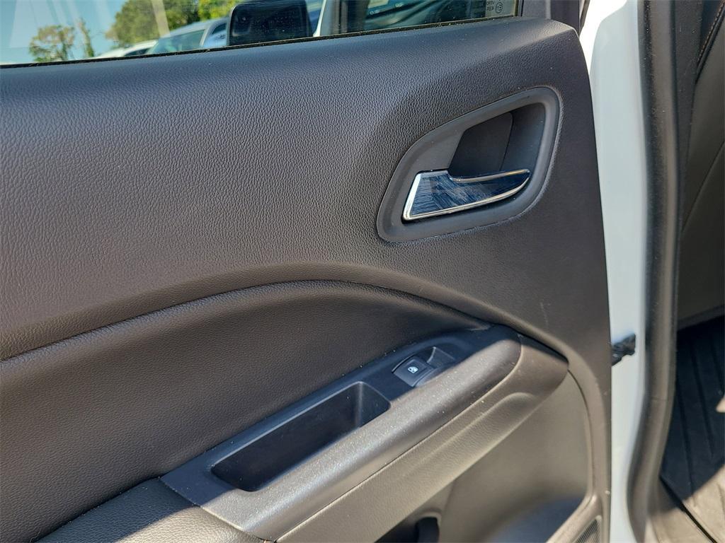 used 2021 GMC Canyon car, priced at $26,999
