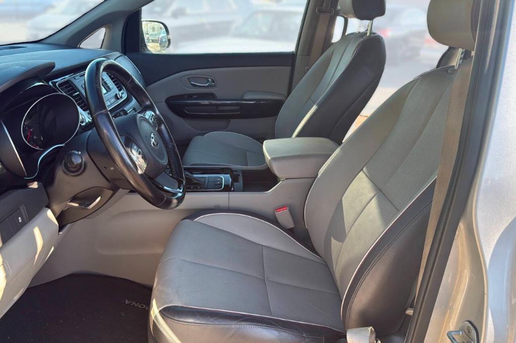 used 2015 Kia Sedona car, priced at $5,995