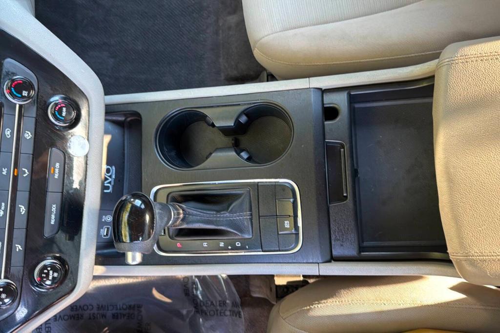 used 2015 Kia Sedona car, priced at $6,995