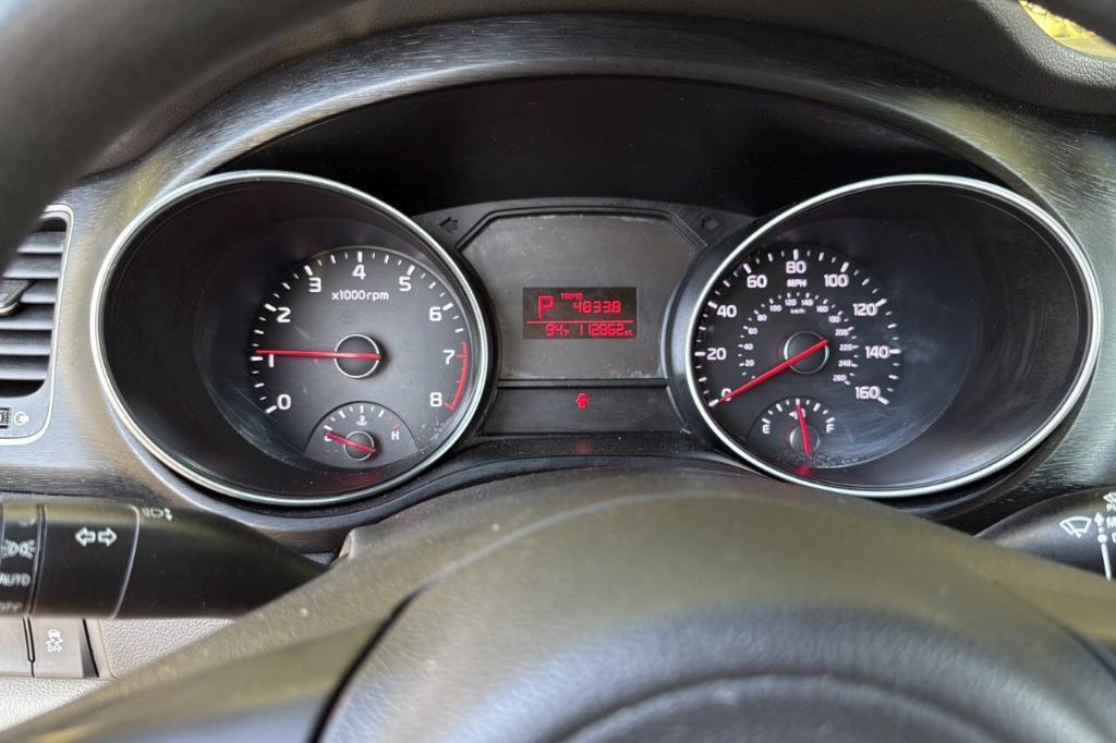 used 2015 Kia Sedona car, priced at $6,995