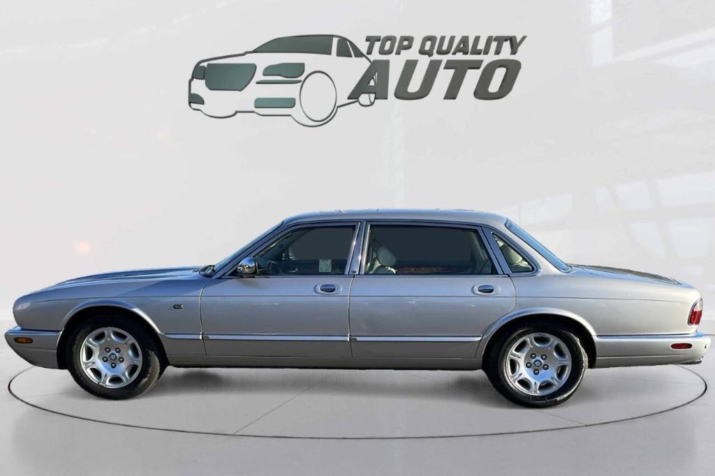 used 2001 Jaguar XJ8 car, priced at $7,995